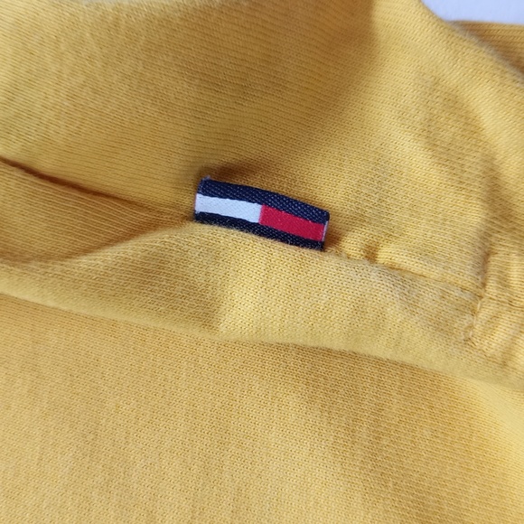 Tommy Hilfiger Denim Patched Big Print Long Sleeve T-Shirt Yellow - Picture 7 of 11